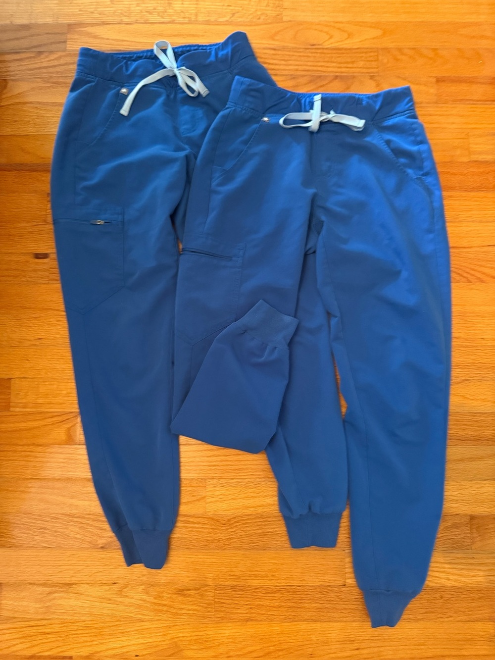 2 pair Figs Zamora Jogger Scrubs Pants in Royal Blue